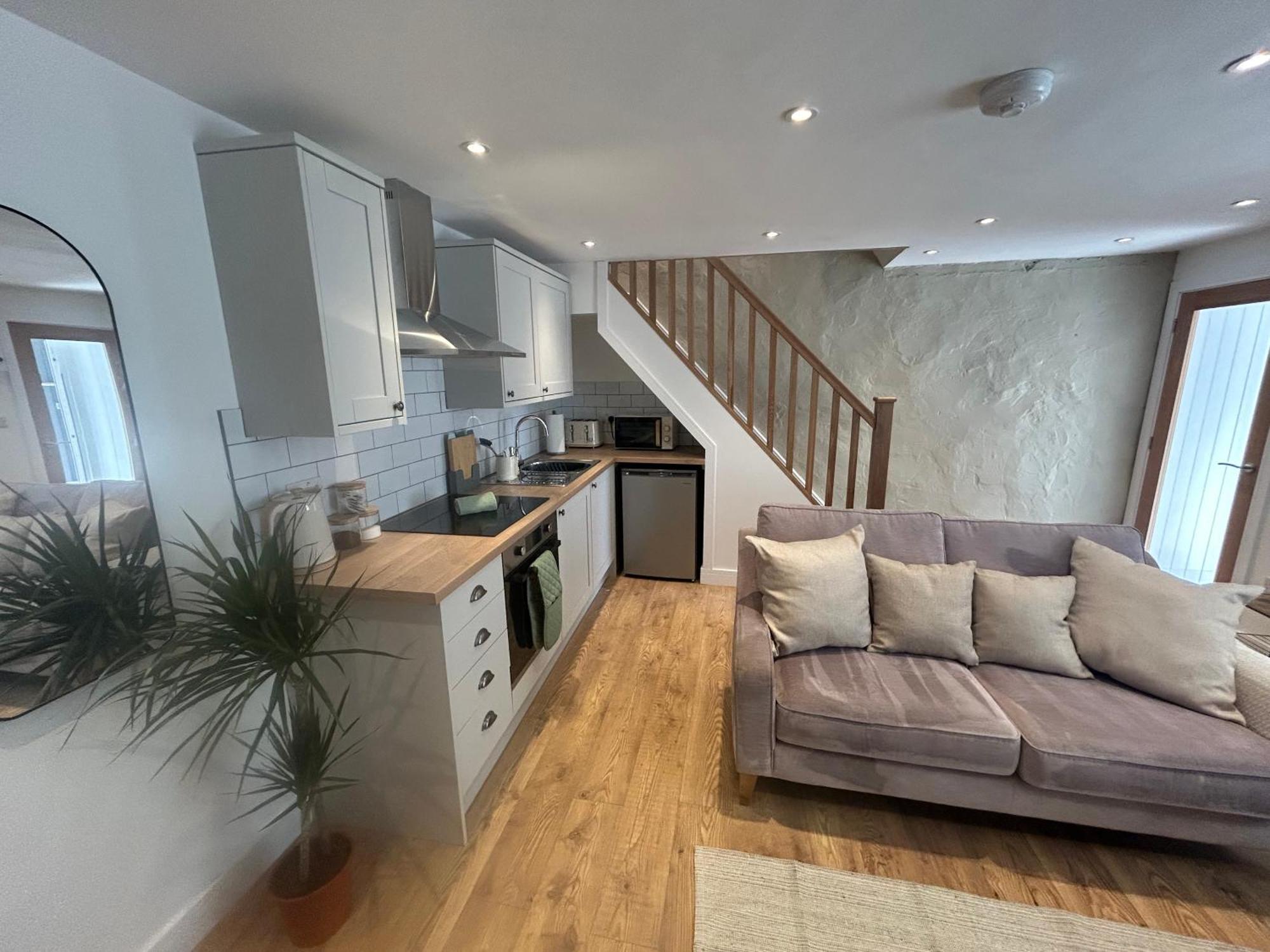 Cosy Modern Miners Cottage Llanllechid Exterior photo