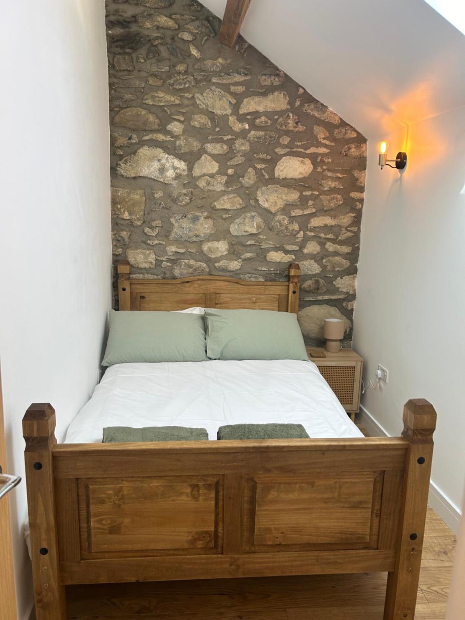 Cosy Modern Miners Cottage Llanllechid Exterior photo